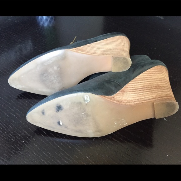 Reduced!! Hive & Honey Black Booties - Picture 2 of 6